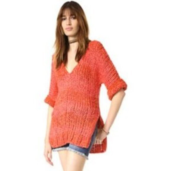Free People Sweaters - NWT Free People Georgia V Neck Chunky Knit Tunic Sweater in Red Size Medium